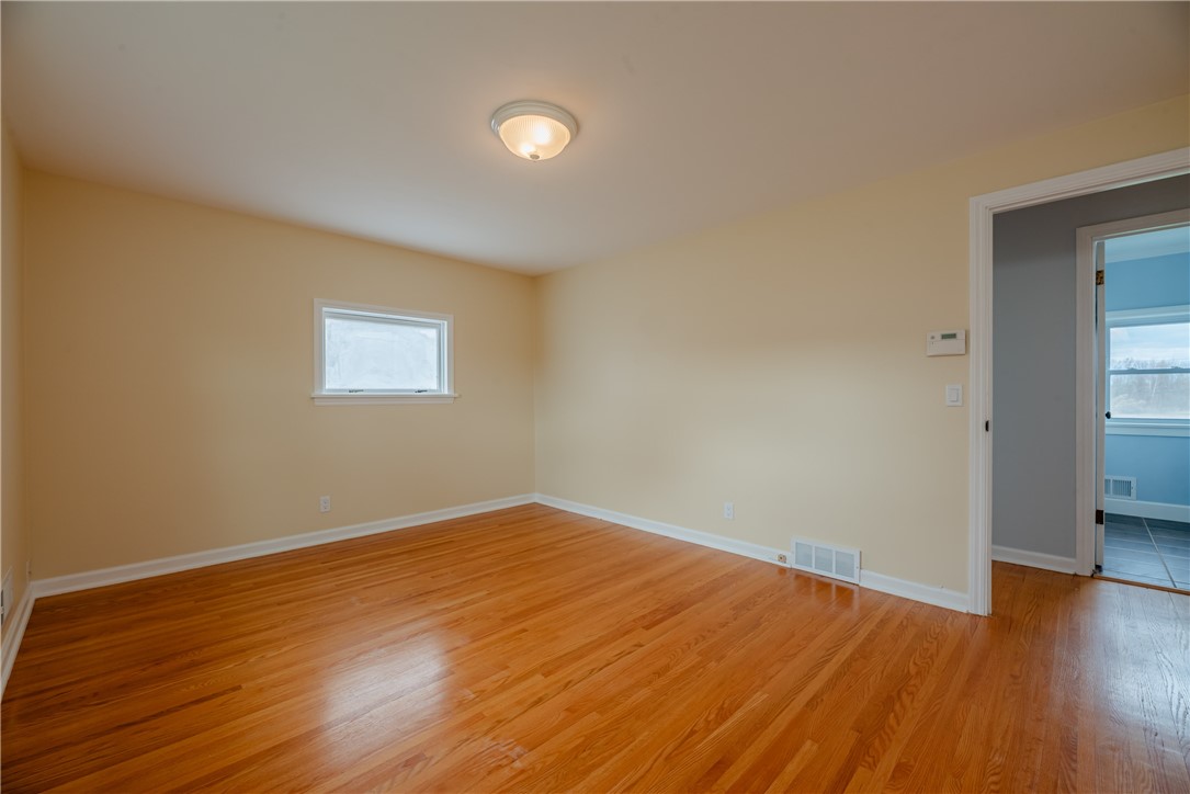 896 Plank Road Penfield, NY 14526 - Photo 32 of 50