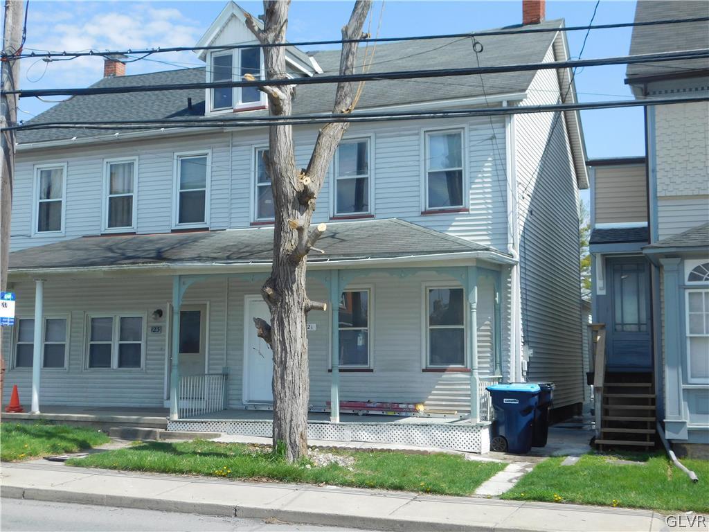 121 Main Street Stockertown, PA 18083 - Photo 2 of 28 a front view of a house with garden