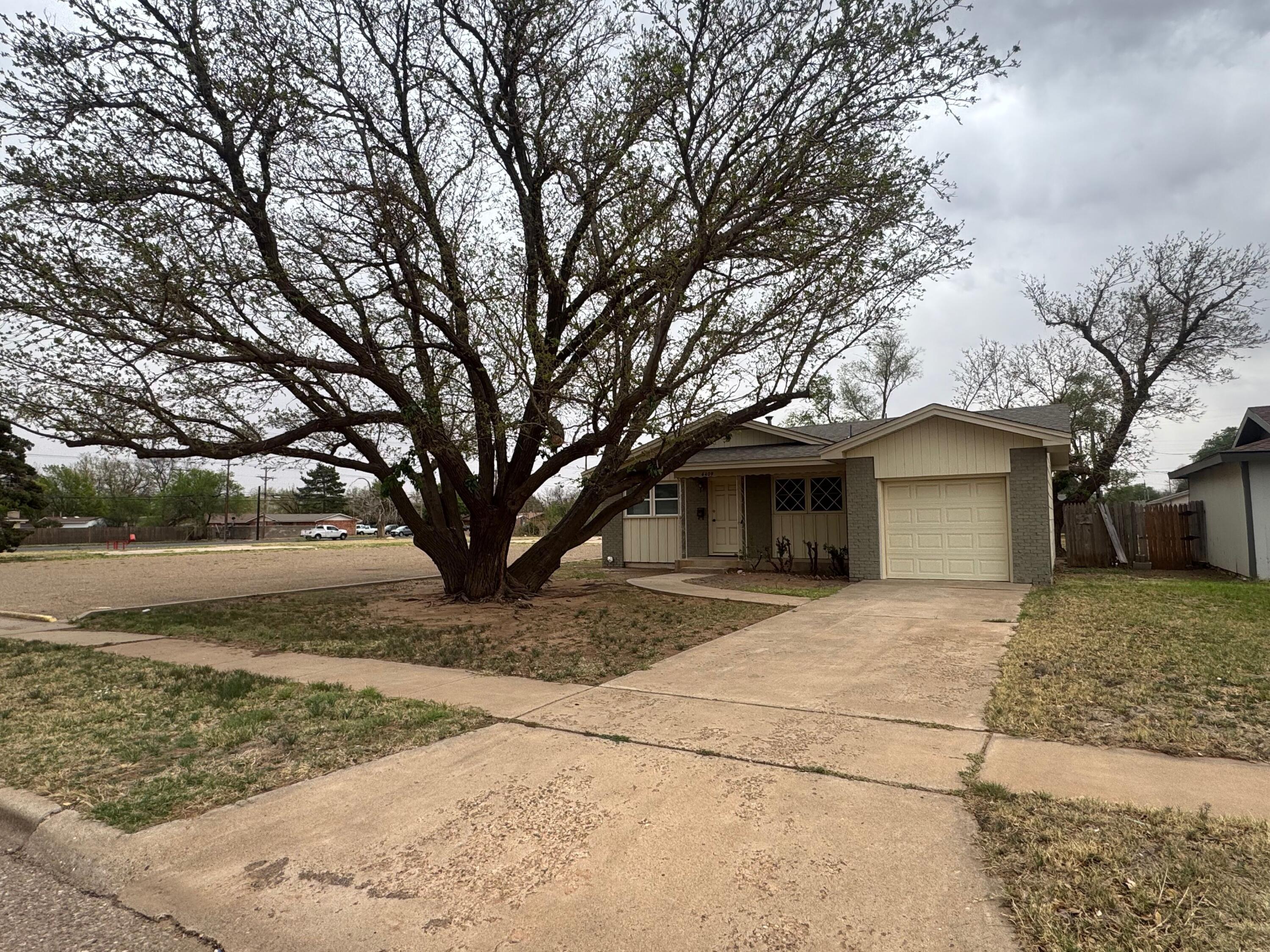 4409 38th Street Lubbock, TX 79414 - Photo 2 of 21 Front Of House