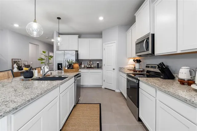 $2,650 | 17329 Northwest 173rd Road, Alachua, FL 32615