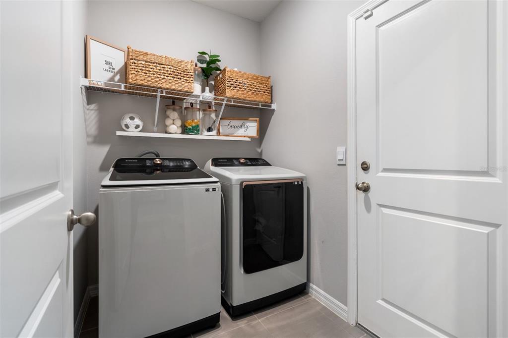 17329 Northwest 173rd Road Alachua, FL 32615 - Photo 2 of 34