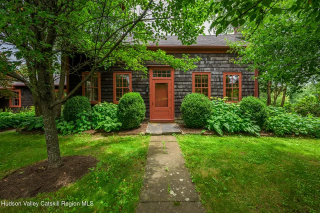 $1,295,000 | 9960 Highway 22, Hillsdale, NY 12529