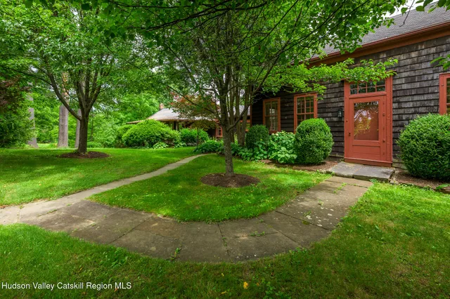 $1,295,000 | 9960 Highway 22, Hillsdale, NY 12529