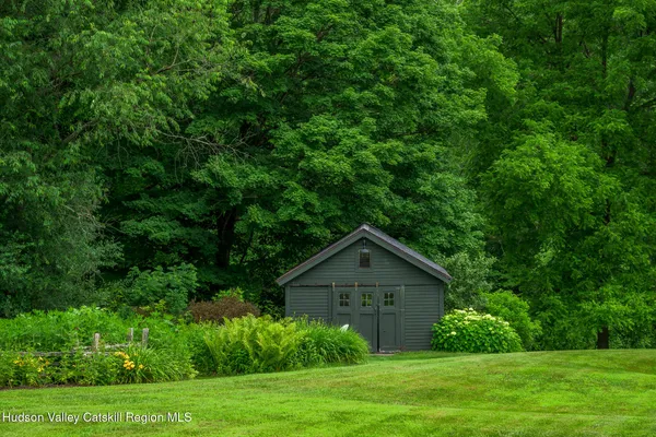 $1,295,000 | 9960 Highway 22, Hillsdale, NY 12529