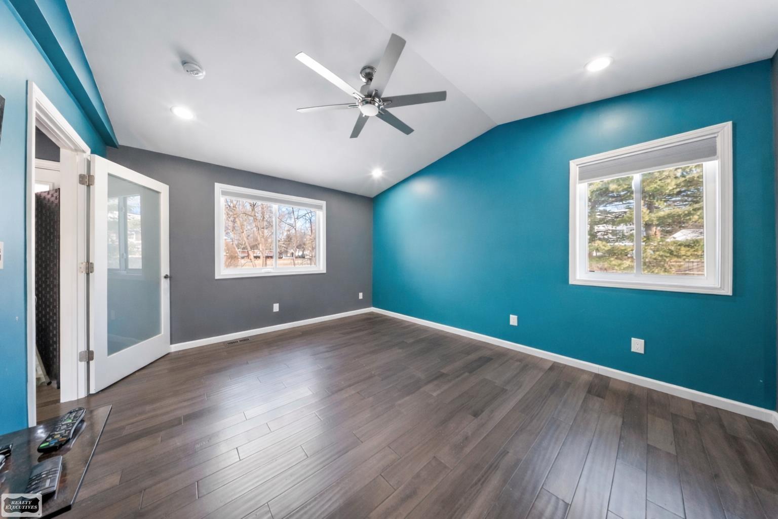 1030 Bishop Road Grosse Pointe, MI 48230 - Photo 29 of 61