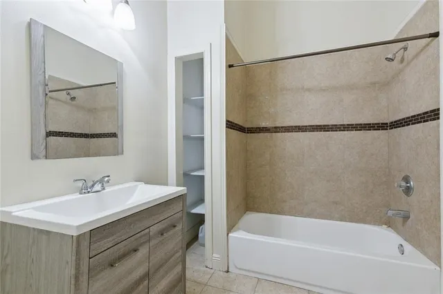 $2,000 | 2107 Fourth Street, New Orleans, LA 70113