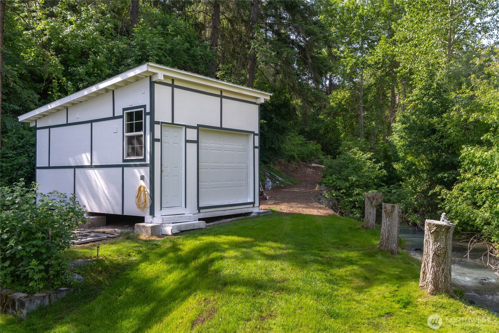 1571 Mission Creek Road Cashmere, WA 98815 - Photo 17 of 34