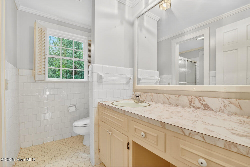 102 Cedar Lane Clinton, NC 28328 - Photo 35 of 48 035_031_6g8a5527_626_841