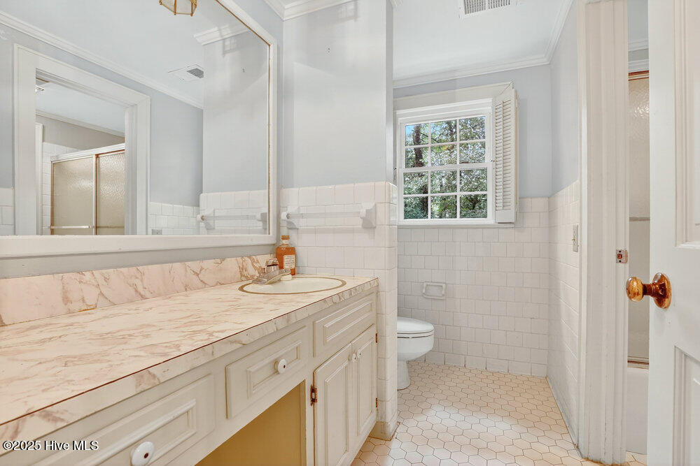 102 Cedar Lane Clinton, NC 28328 - Photo 36 of 48 034_030_6g8a5524_225_591