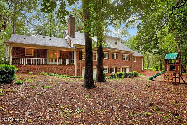 $599,900 | 102 Cedar Lane, Clinton, NC 28328