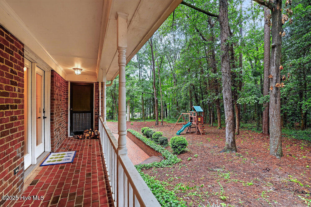 102 Cedar Lane Clinton, NC 28328 - Photo 46 of 48 048_044_6g8a5571_820