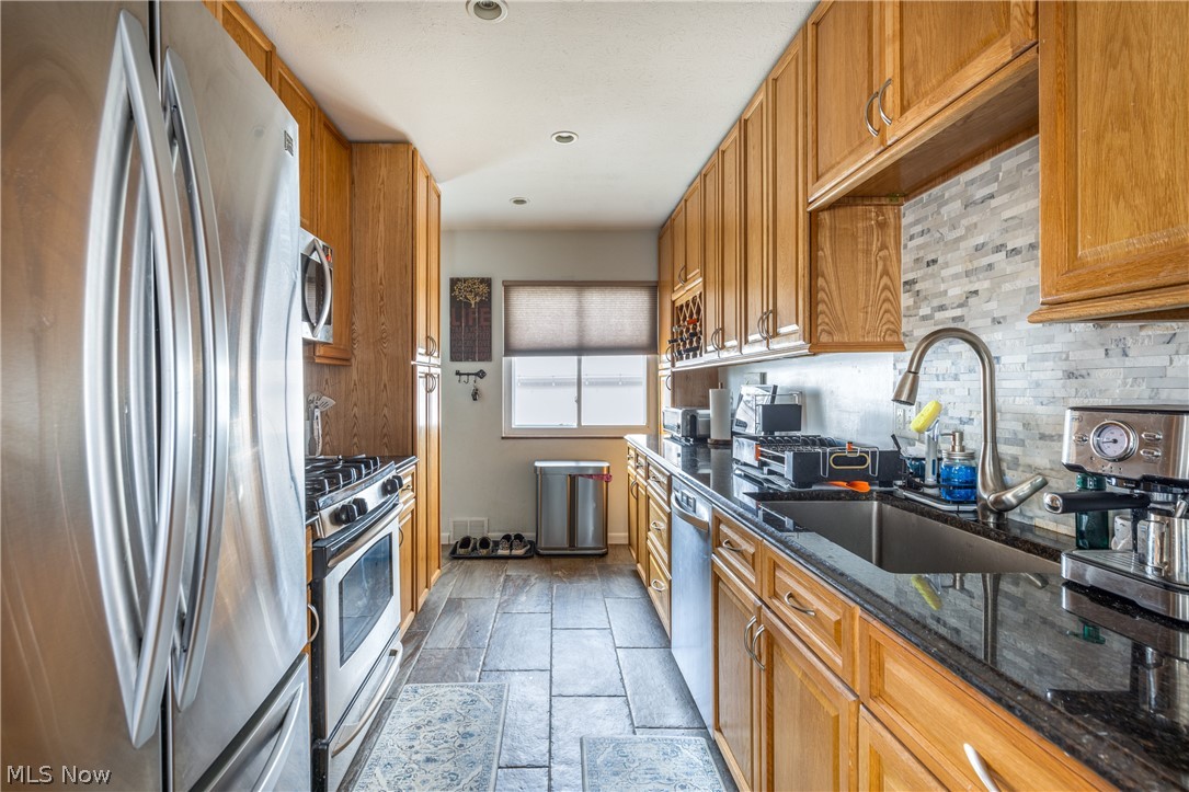 30215 Regent Road Wickliffe, OH 44092 - Photo 10 of 18 Gallery Image 10