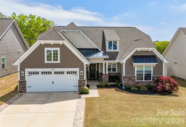 $595,000 | 1228 Dali Boulevard, Mount Holly, NC 28120