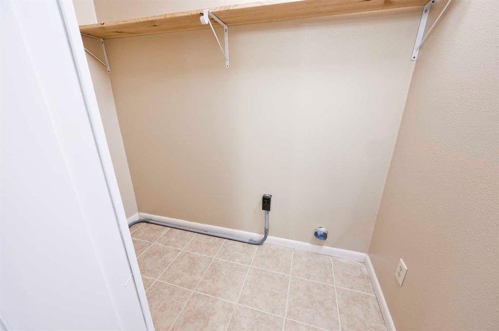 4733 Gambel Road Indianapolis, IN 46221 - Photo 12 of 18 Gallery Image 12