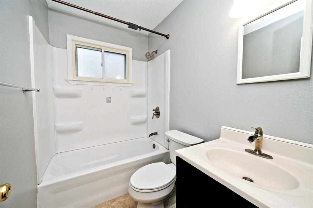 4733 Gambel Road Indianapolis, IN 46221 - Photo 13 of 18 Gallery Image 13