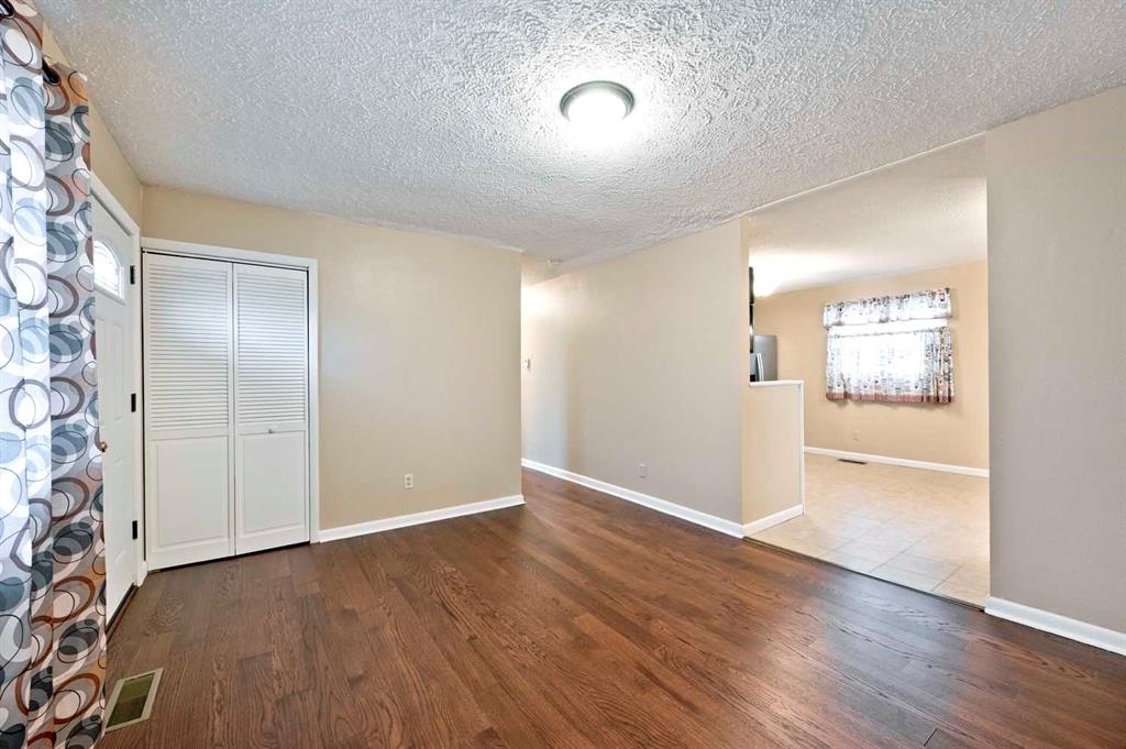 4733 Gambel Road Indianapolis, IN 46221 - Photo 7 of 18 Gallery Image 7