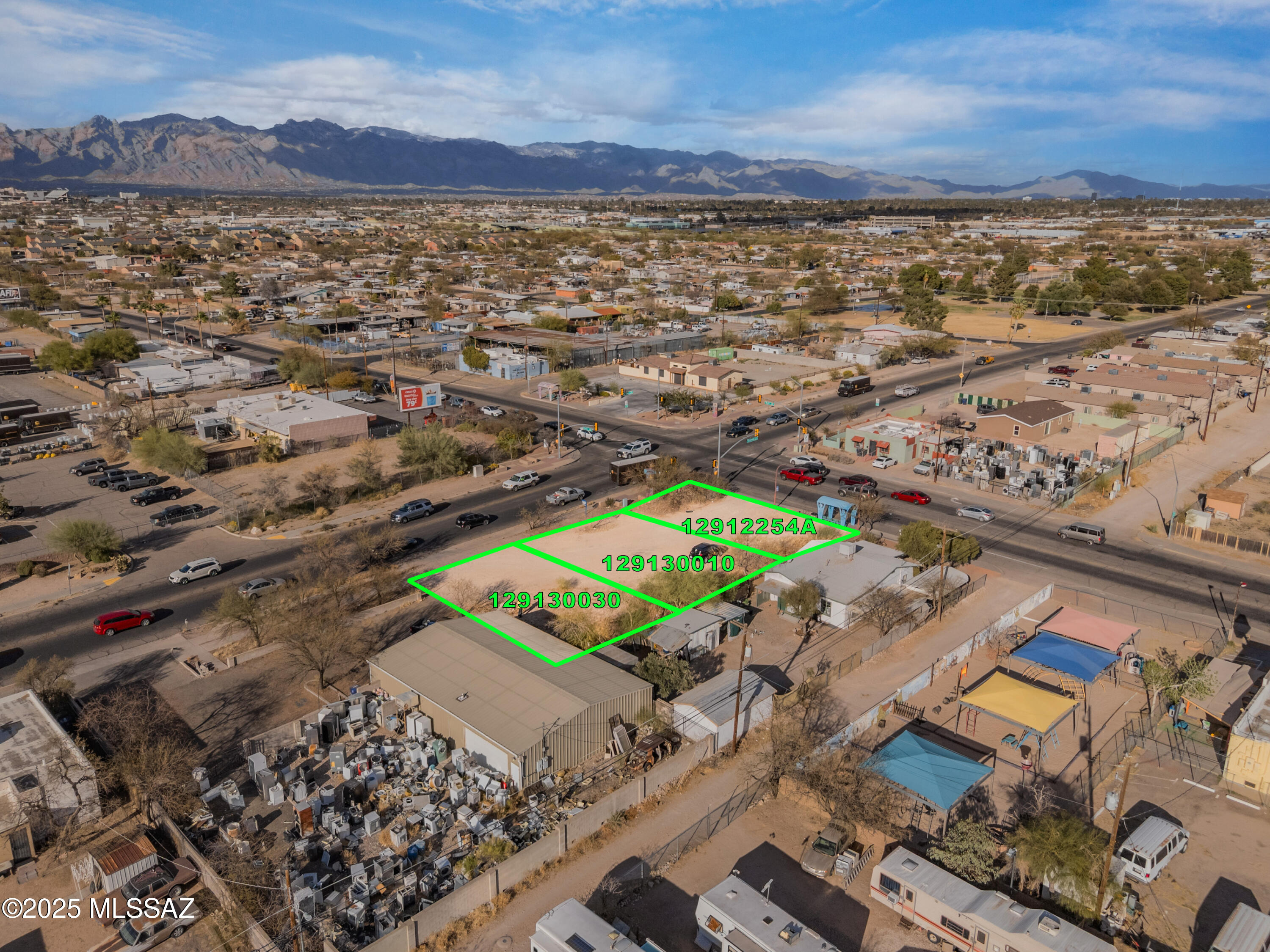 938 East Silverlake Road, Unit 1 Tucson, AZ 85713 - Photo 3 of 14