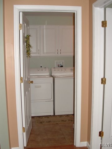 4145 Walter Road Bethlehem, PA 18020 - Photo 6 of 11