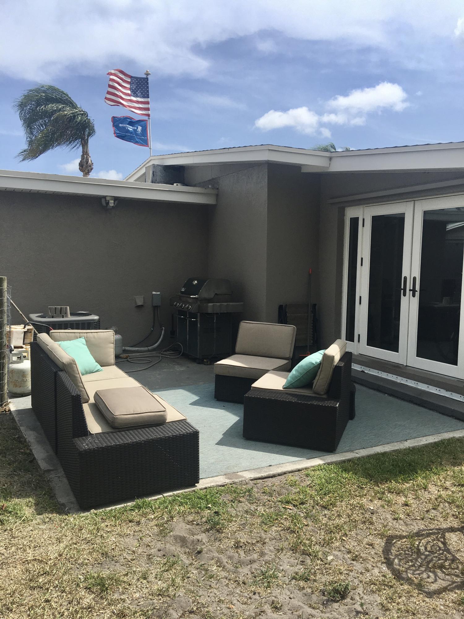 325 Pinehurst Road Palm Springs, FL 33461 - Photo 12 of 27 fullsizeoutput_1585