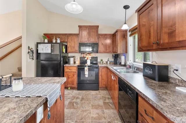 $314,999 | 435 Highview Loop Southeast, Pine City, MN 55063