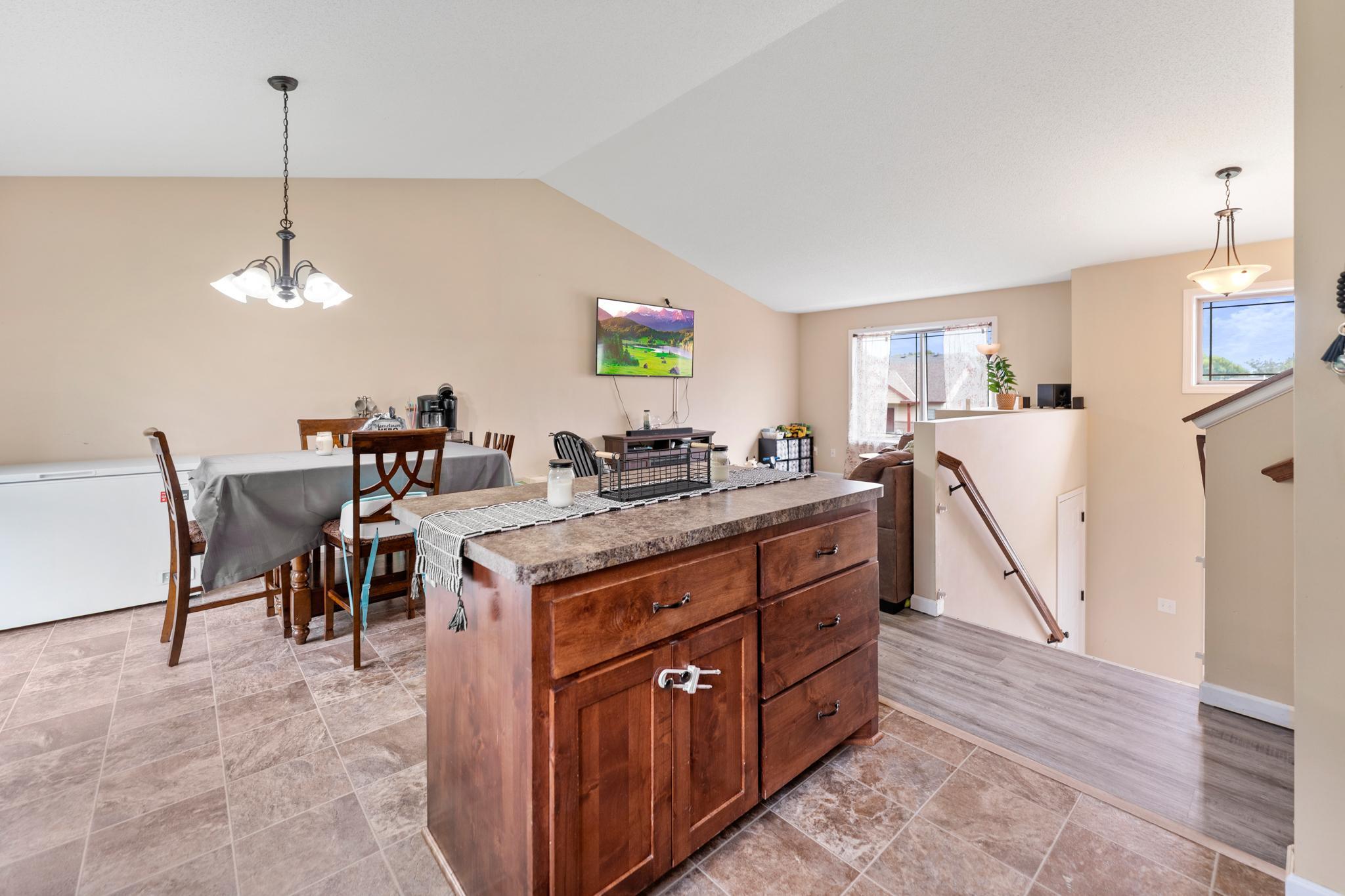 435 Highview Loop Southeast Pine City, MN 55063 - Photo 6 of 39