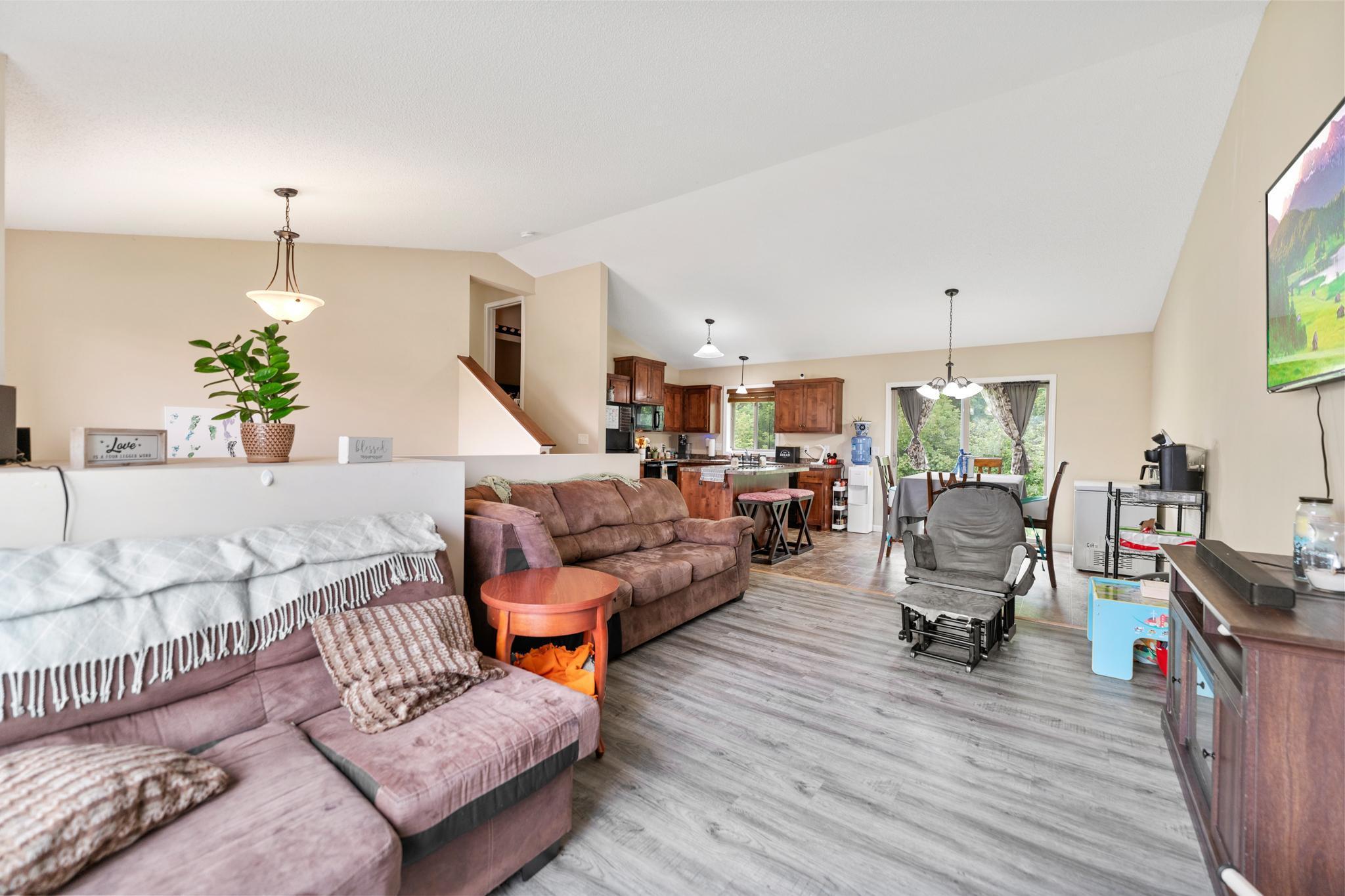 435 Highview Loop Southeast Pine City, MN 55063 - Photo 9 of 39