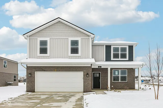 $379,900 | 60 Benfield Drive, Whiteland, IN 46184