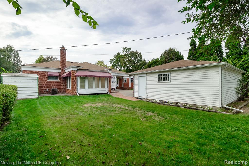 9668 Farmington Road Livonia, MI 48150 - Photo 28 of 39 Gallery Image 28