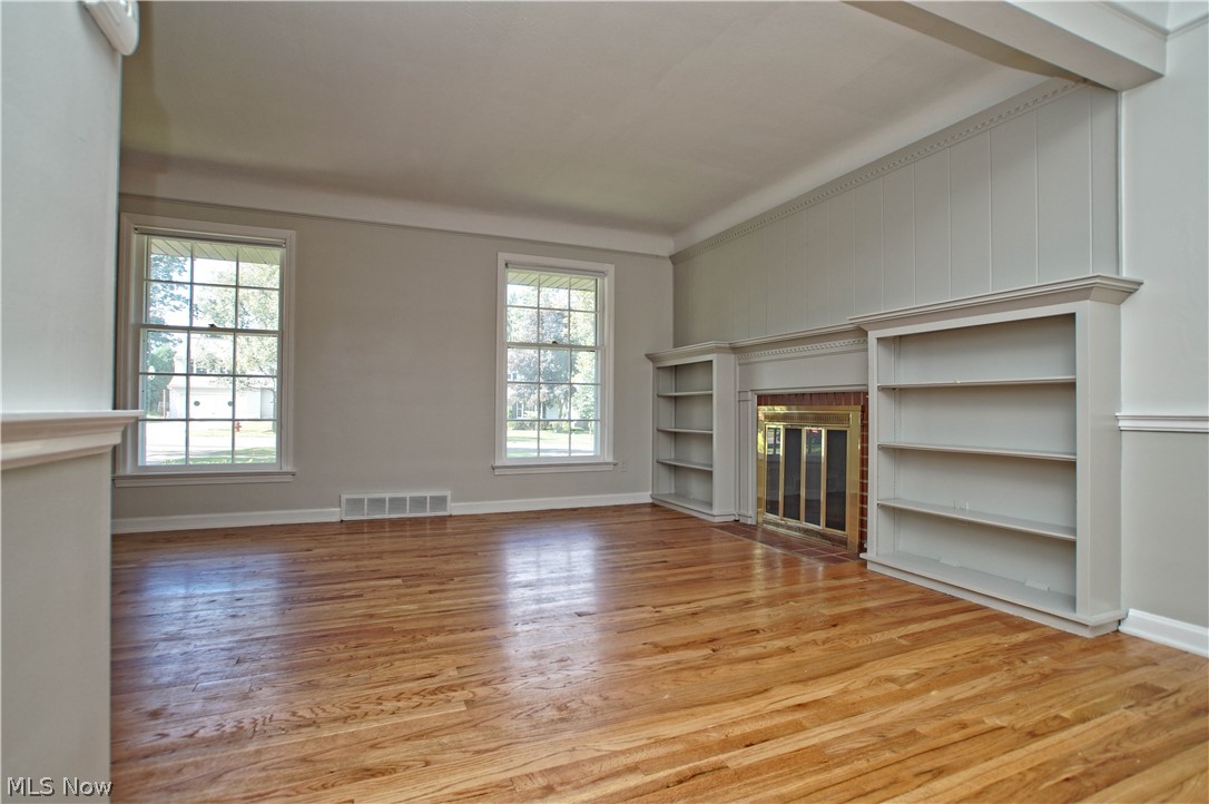 1115 Ford Road Lyndhurst, OH 44124 - Photo 6 of 23