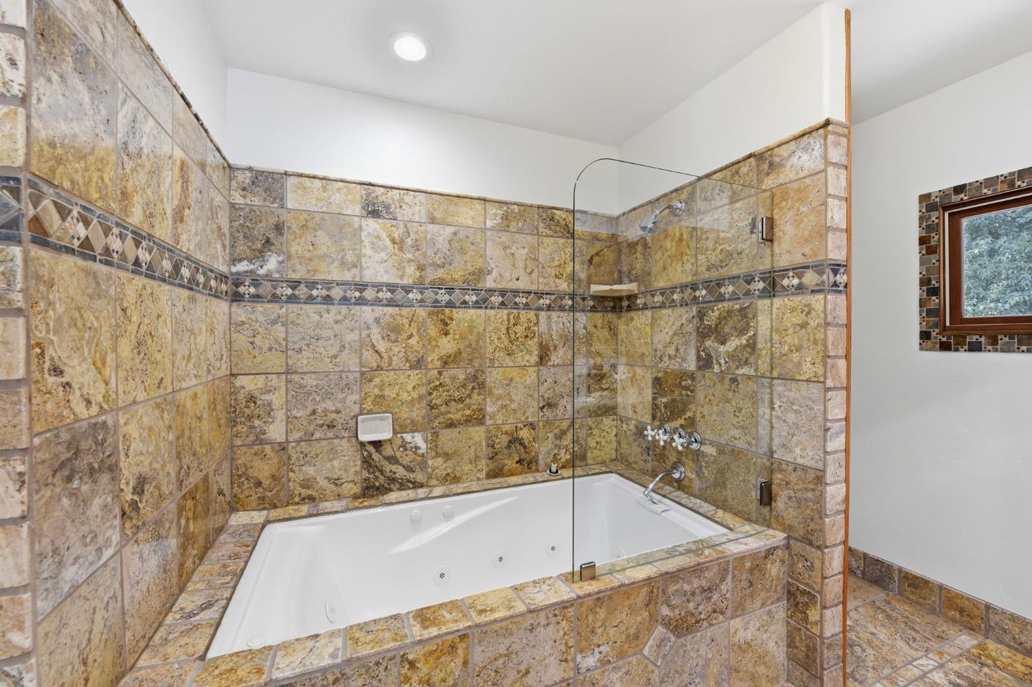 3012 Root Avenue Carmichael, CA 95608 - Photo 43 of 76