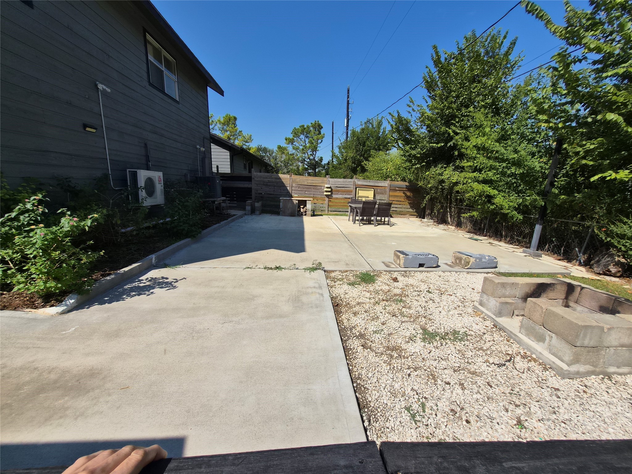 12335 Roy Road, Unit A Pearland, TX 77581 - Photo 3 of 16 a view of a backyard of the house