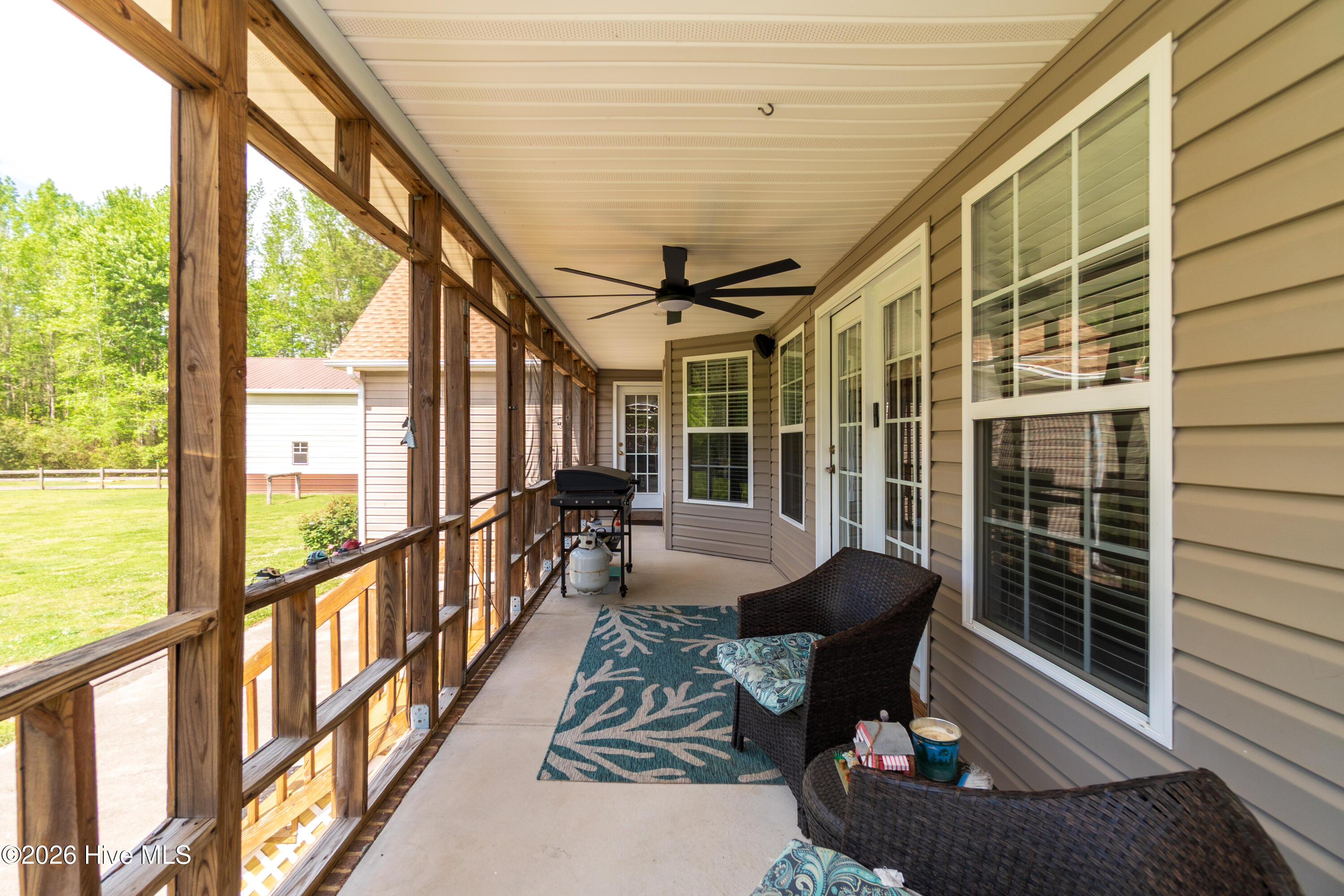 871 East Ridge Road Currituck, NC 27929 - Photo 28 of 52 int.-9