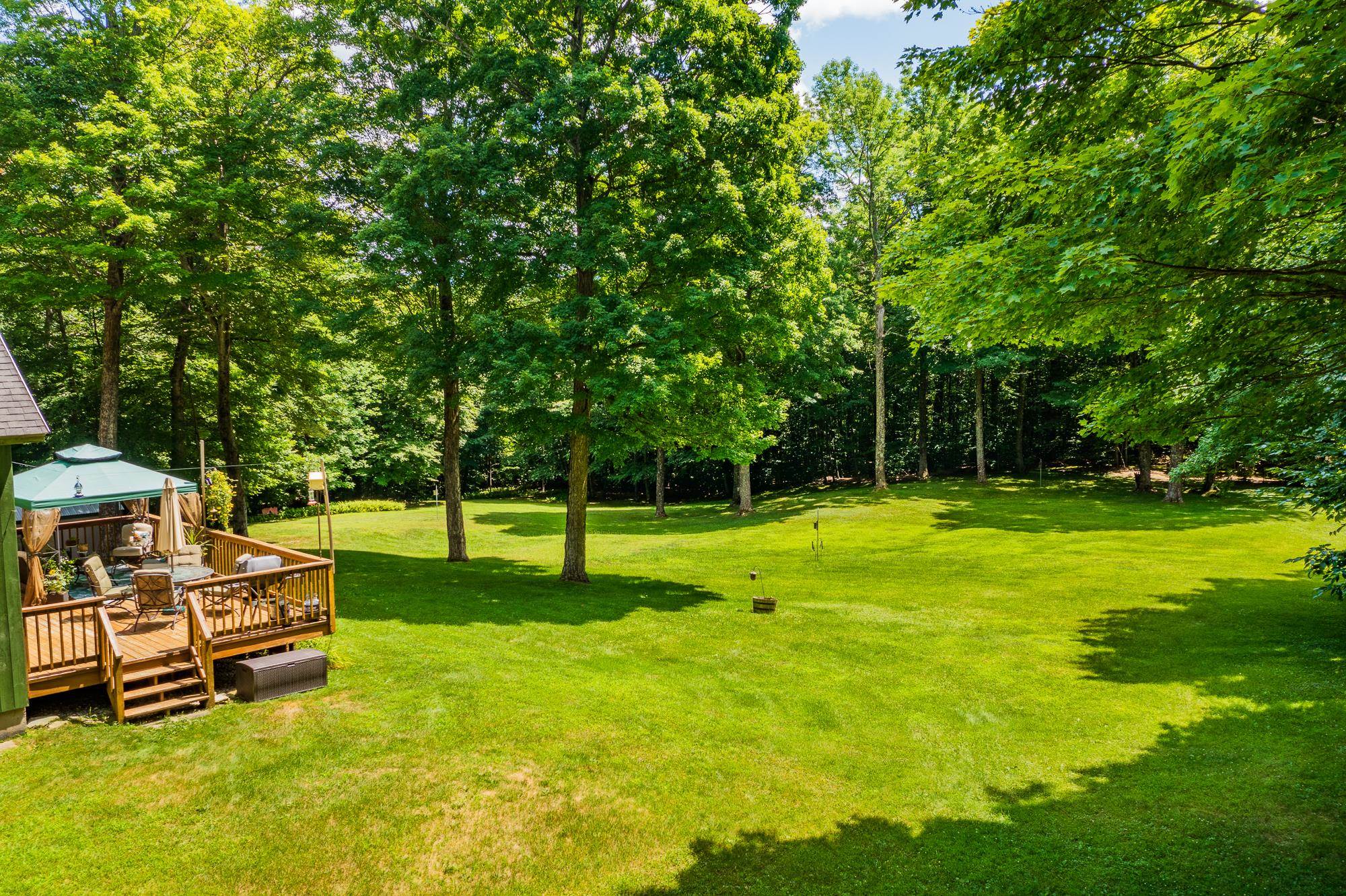 522 Farm Road Arlington, VT 05250 - Photo 25 of 40 Gallery Image 25