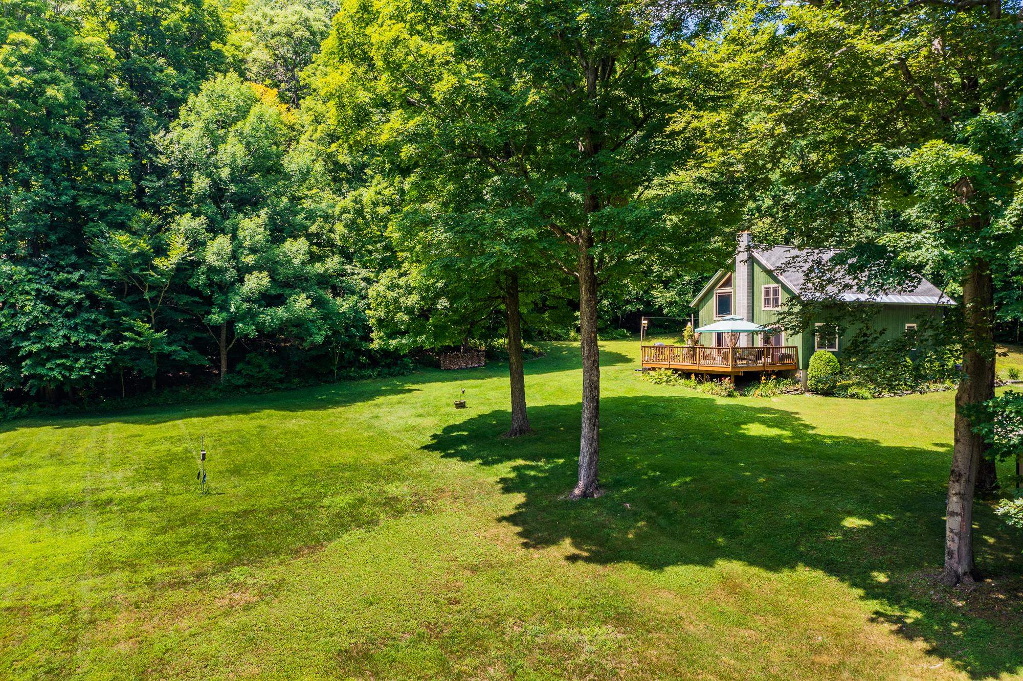 522 Farm Road Arlington, VT 05250 - Photo 36 of 40 Gallery Image 36