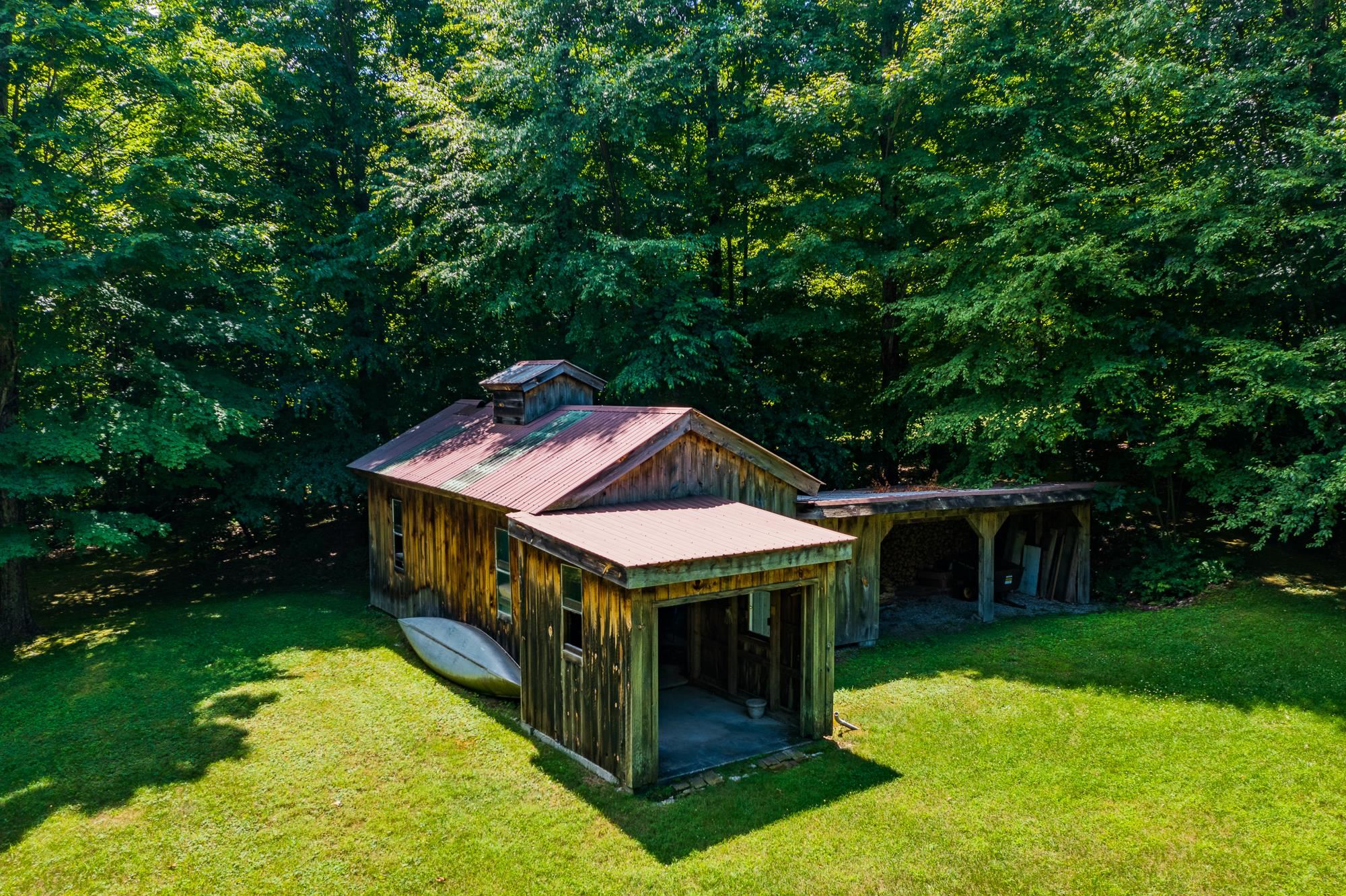 522 Farm Road Arlington, VT 05250 - Photo 39 of 40 Gallery Image 39