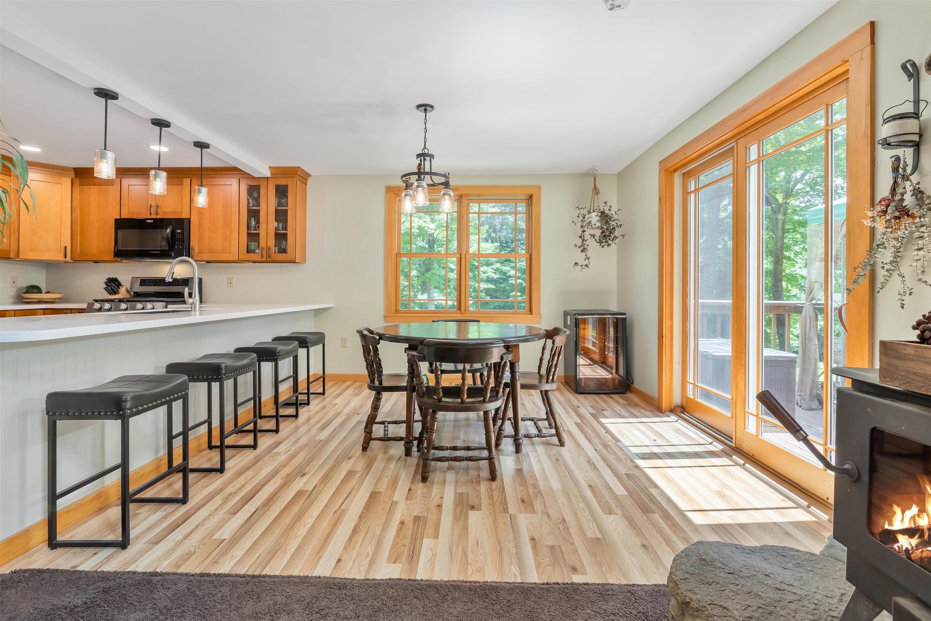 522 Farm Road Arlington, VT 05250 - Photo 4 of 40 Gallery Image 4