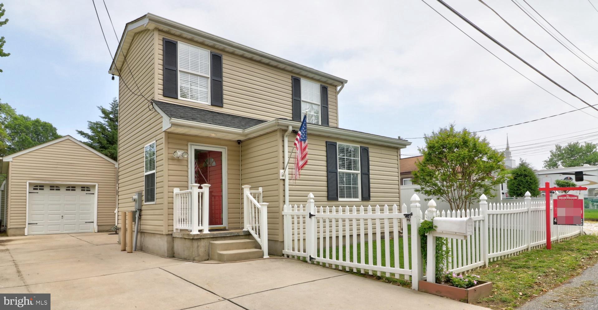 2419 Suncrest Road Baltimore, MD 21219 - Photo 3 of 35 Gallery Image 3