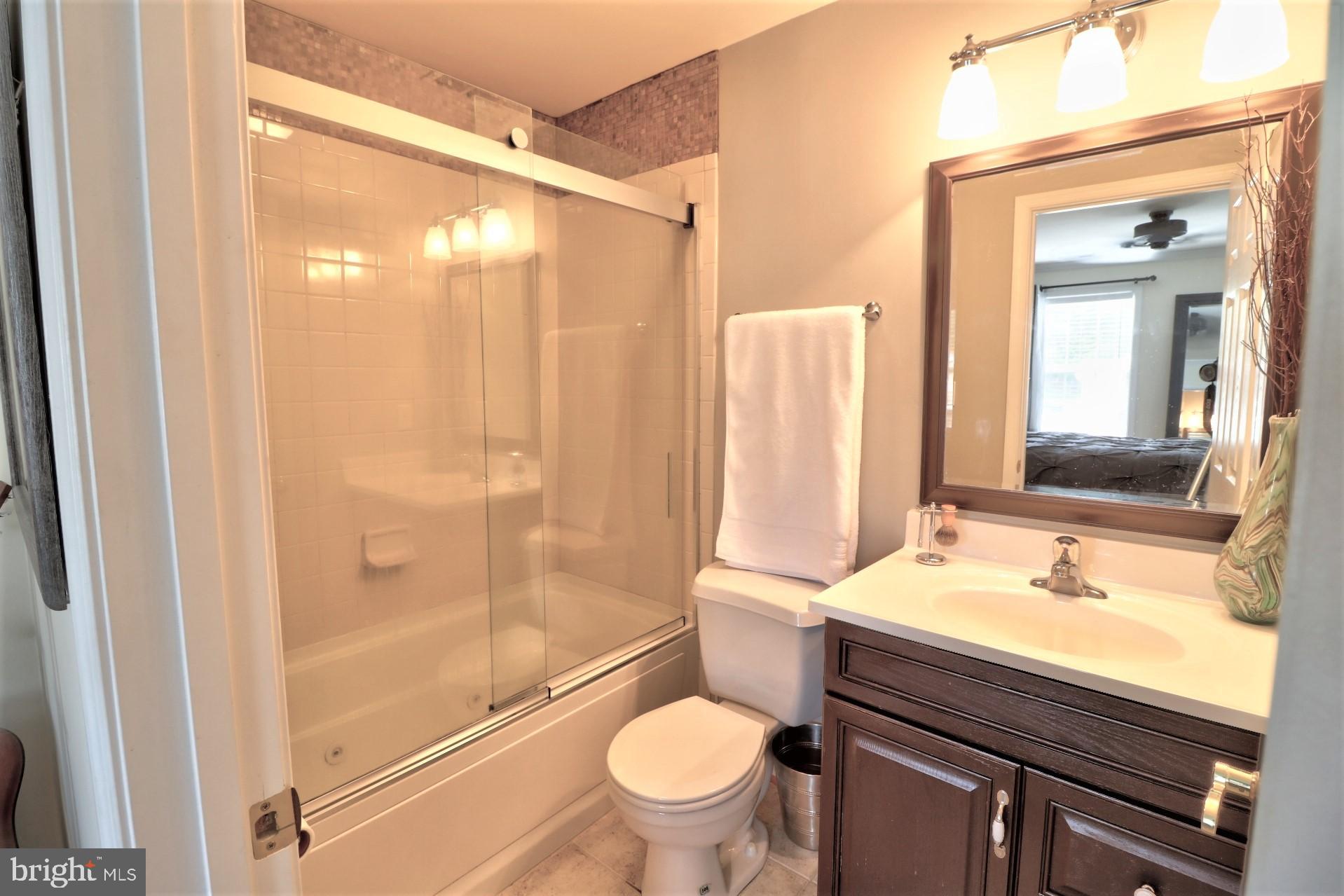 2419 Suncrest Road Baltimore, MD 21219 - Photo 28 of 35 Gallery Image 28