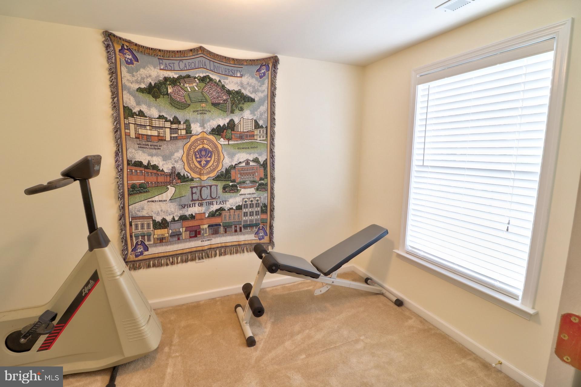 2419 Suncrest Road Baltimore, MD 21219 - Photo 31 of 35 Gallery Image 31
