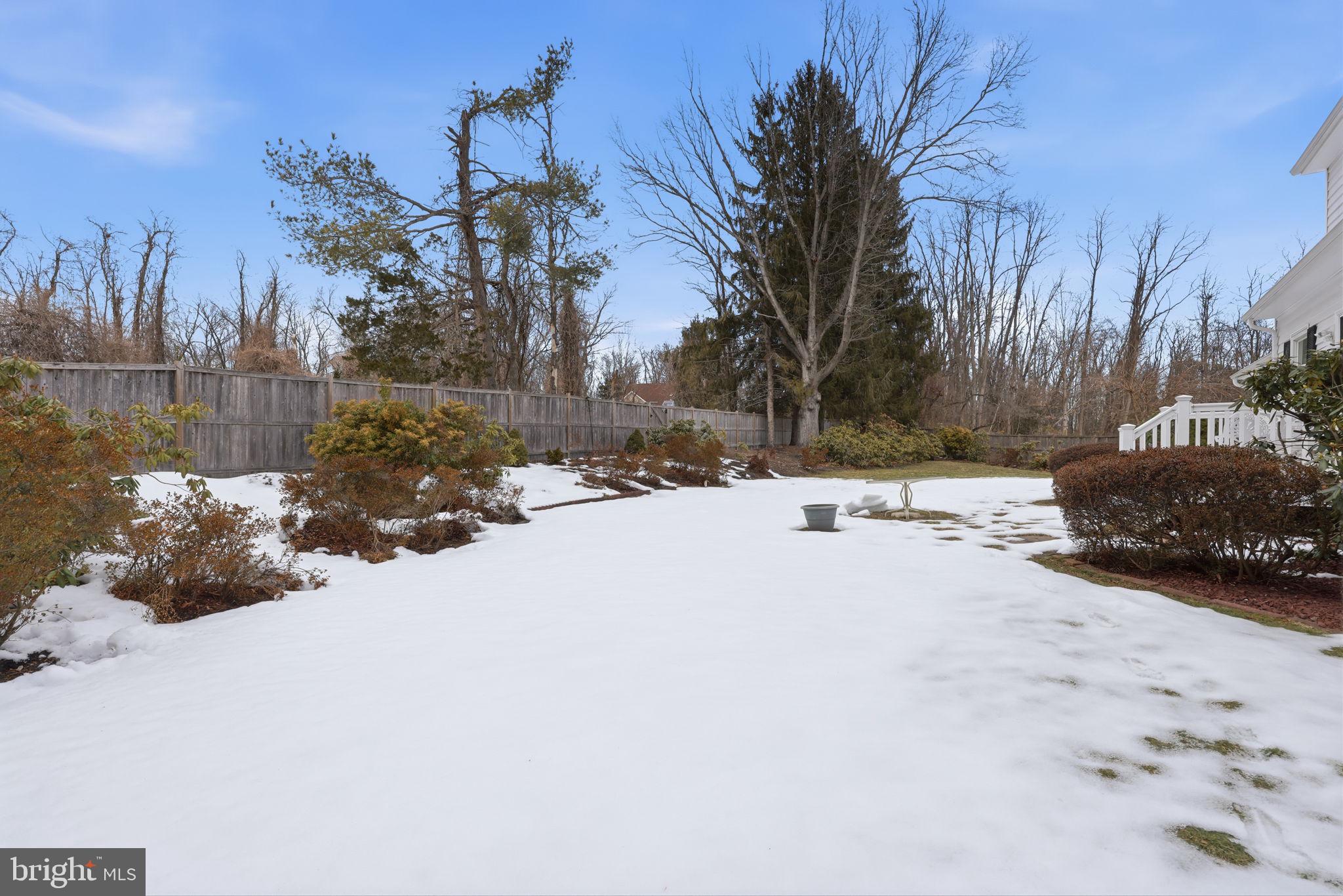 17 Yeger Road Princeton Junction, NJ 08550 - Photo 28 of 32 Private yard