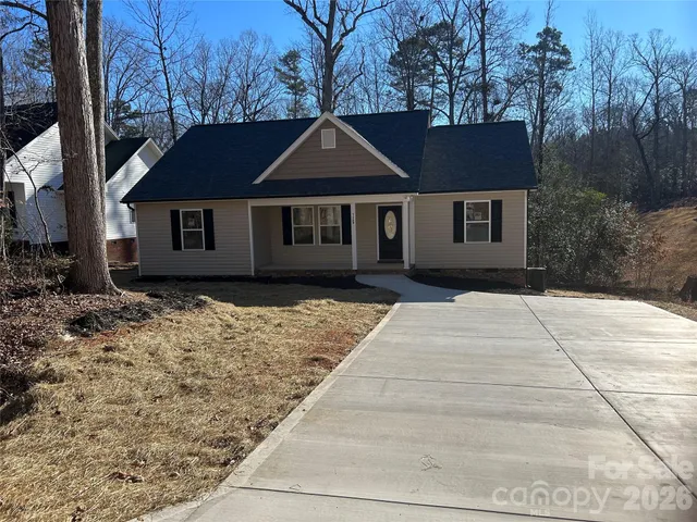 $340,000 | 125 Oak Hill Court, Unit 320, Mount Gilead, NC 27306