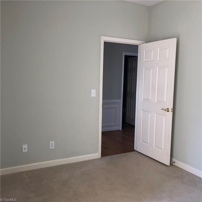 504 Barrett Road Winston-Salem, NC 27104 - Photo 12 of 24