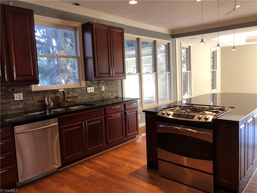 504 Barrett Road Winston-Salem, NC 27104 - Photo 6 of 24