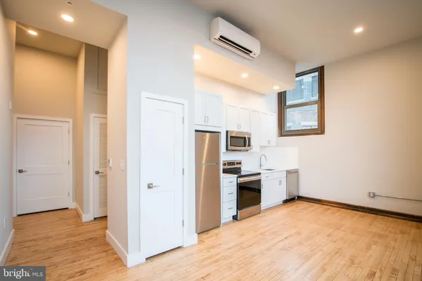 $1,345 | 1300 South 19th Street, Unit 318, Philadelphia, PA 19146