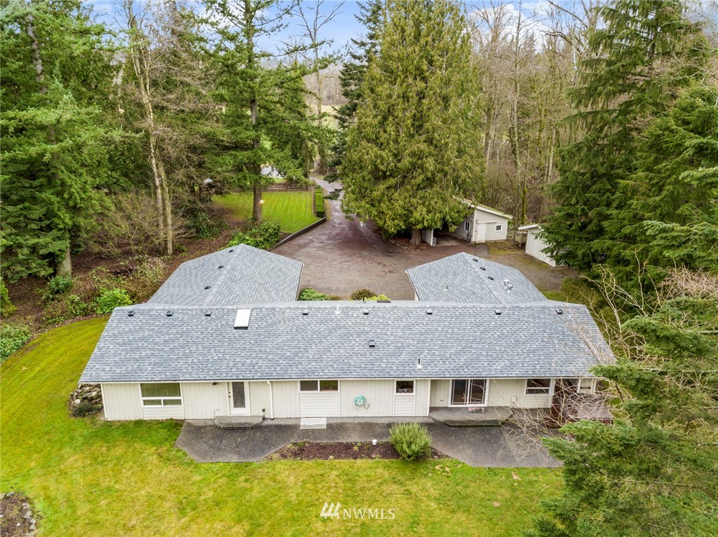9238 Delta Line Road Custer, WA 98240 - Photo 4 of 25