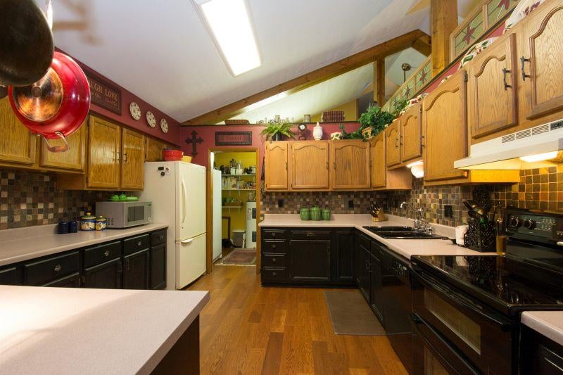 1763 Henson Road Crawley, WV 24931 - Photo 13 of 43 Gallery Image 13
