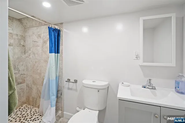 $579,900 | 105 Allen Street, Hackensack, NJ 07601