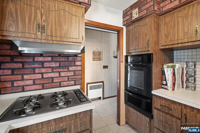 $579,900 | 105 Allen Street, Hackensack, NJ 07601