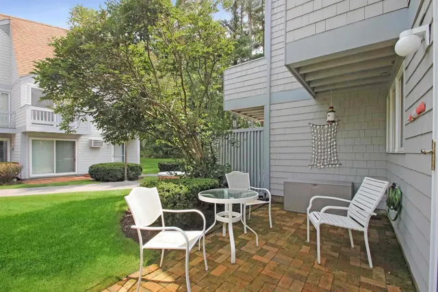 $505,000 | 23 Cusack Road, Unit 15, Hampton, NH 03842