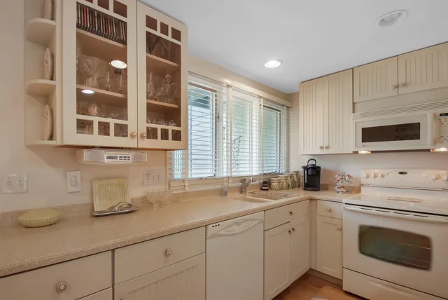 $505,000 | 23 Cusack Road, Unit 15, Hampton, NH 03842